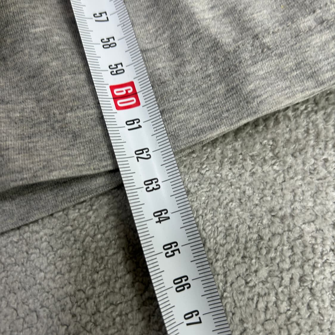 몽클레어 그레이 반팔티 상품이미지6