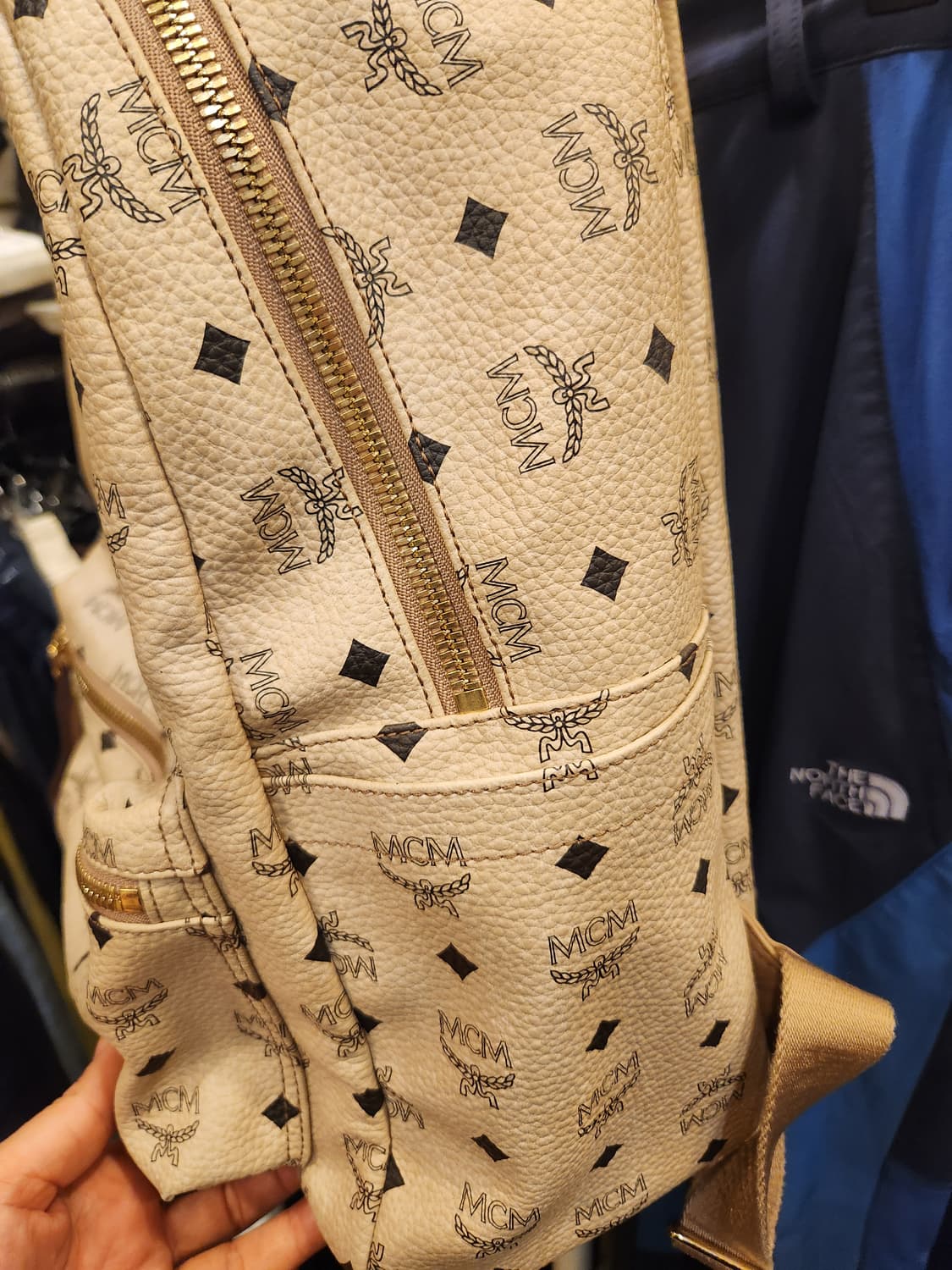 MCM 비세토스 패턴 백팩 상품이미지5