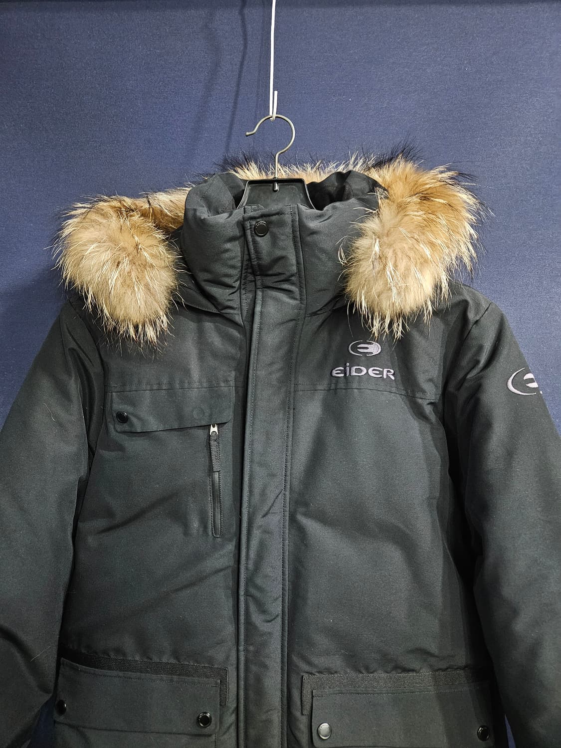 아이더 700필 차콜컬러 남성 100 덕다운 패딩  상품이미지7