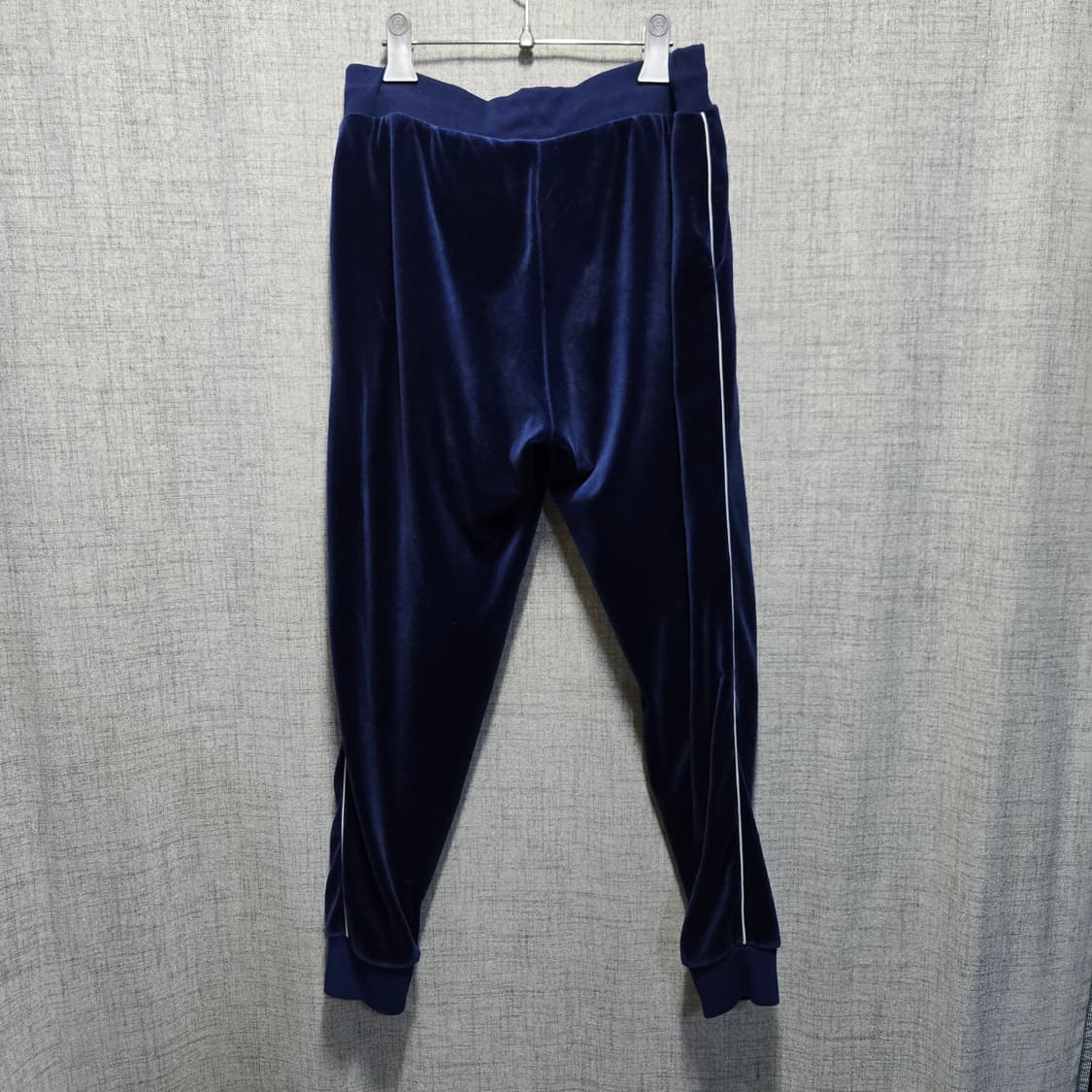 나이키 벨루어 벨벳 트레이닝 조거 팬츠  상품이미지2