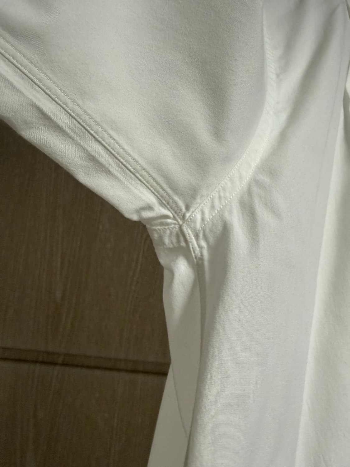 나나미카 레귤러카라 윈드셔츠 화이트 m사이즈 상품이미지4