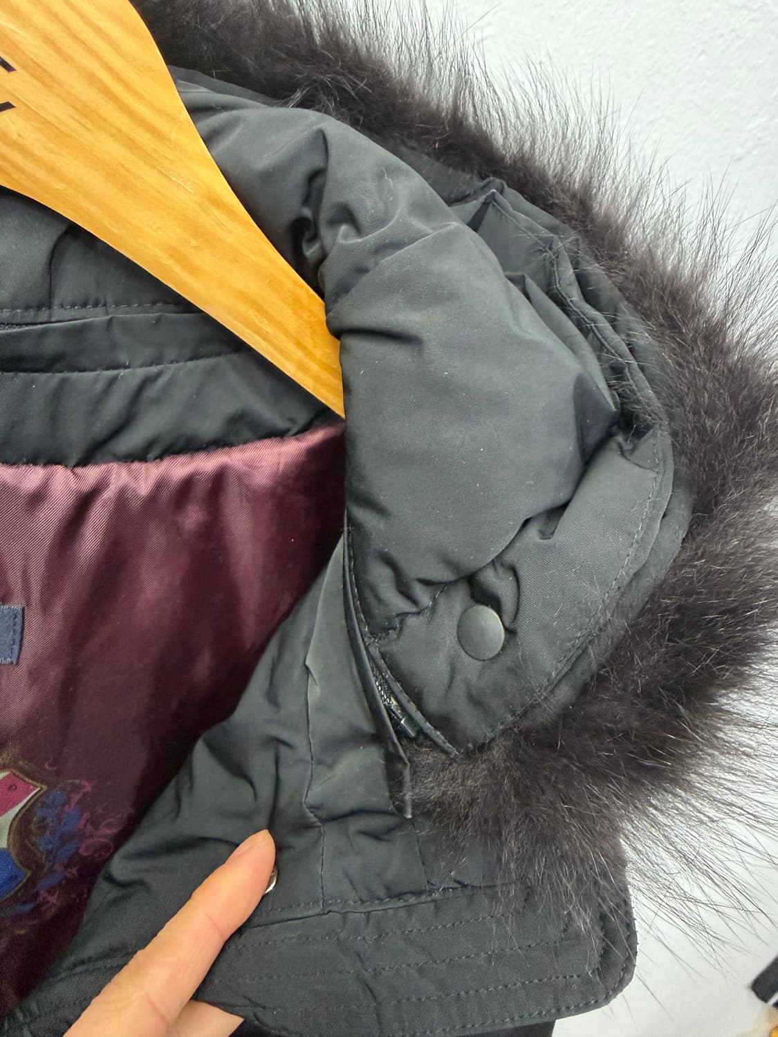 정품) 헤지스 여성패딩 M 상품이미지4