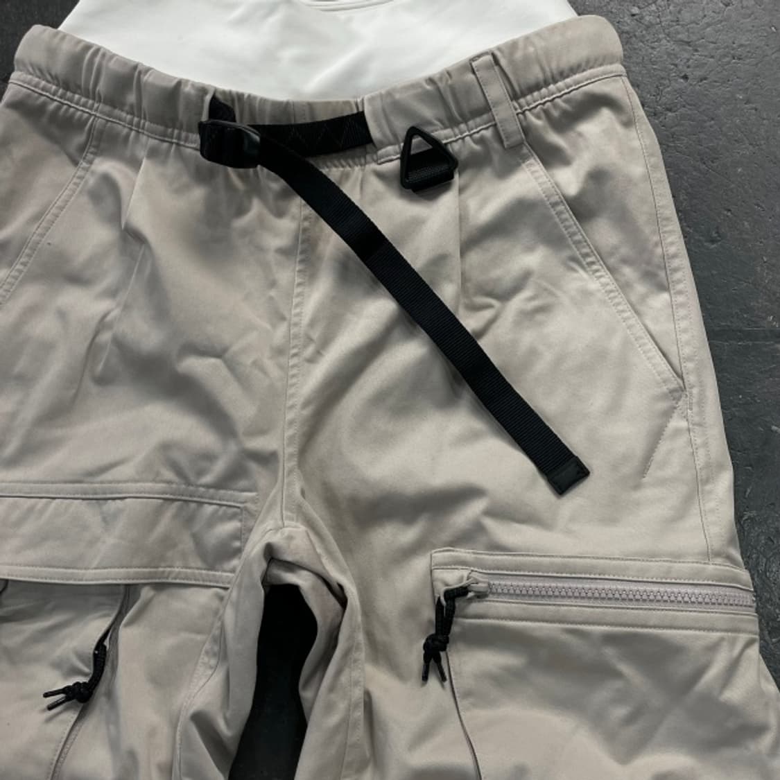 XS 나이키 ACG 30주년 문 파티클 카고팬츠  상품이미지2