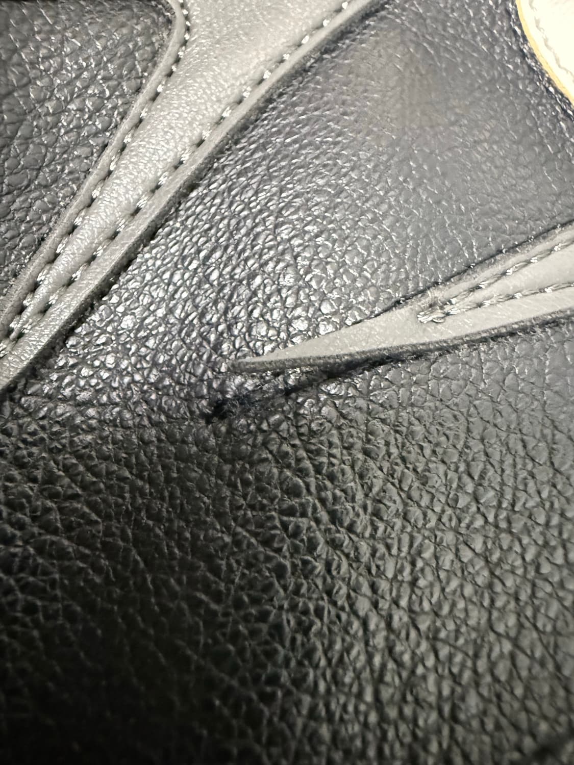  나밀리아 SEX SYMBOL PADDED MOTO JACKET 상품이미지7