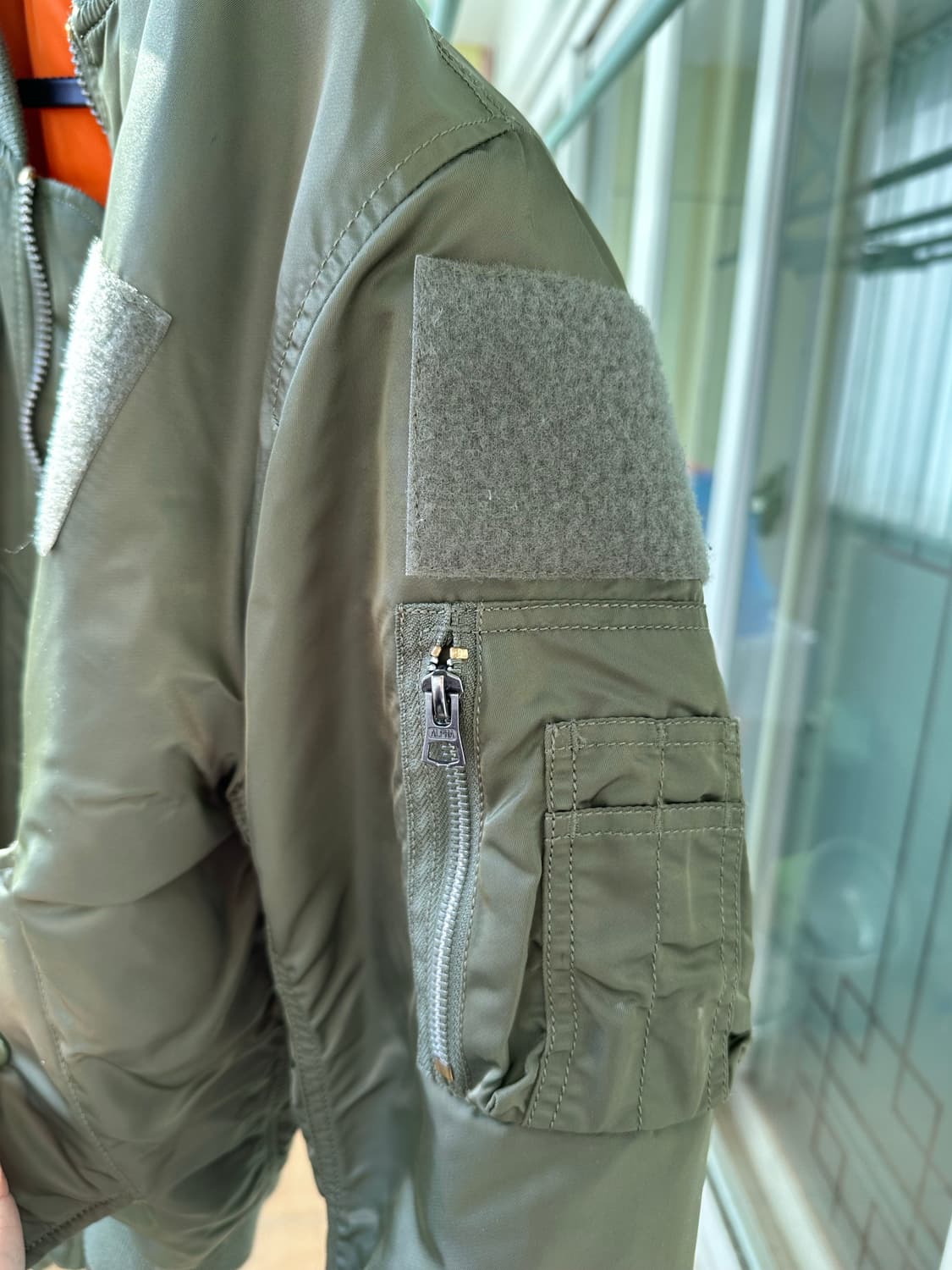 알파인더스트리 ma-1 올리브 미디움 상품이미지5