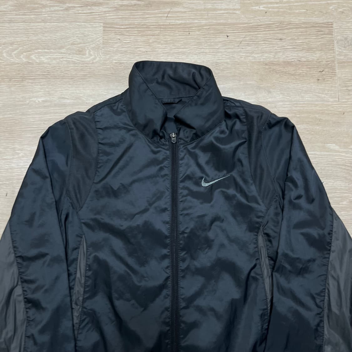 나이키 스우시 자수 로고 바람막이 집업자켓 [블랙] M/95 상품이미지2