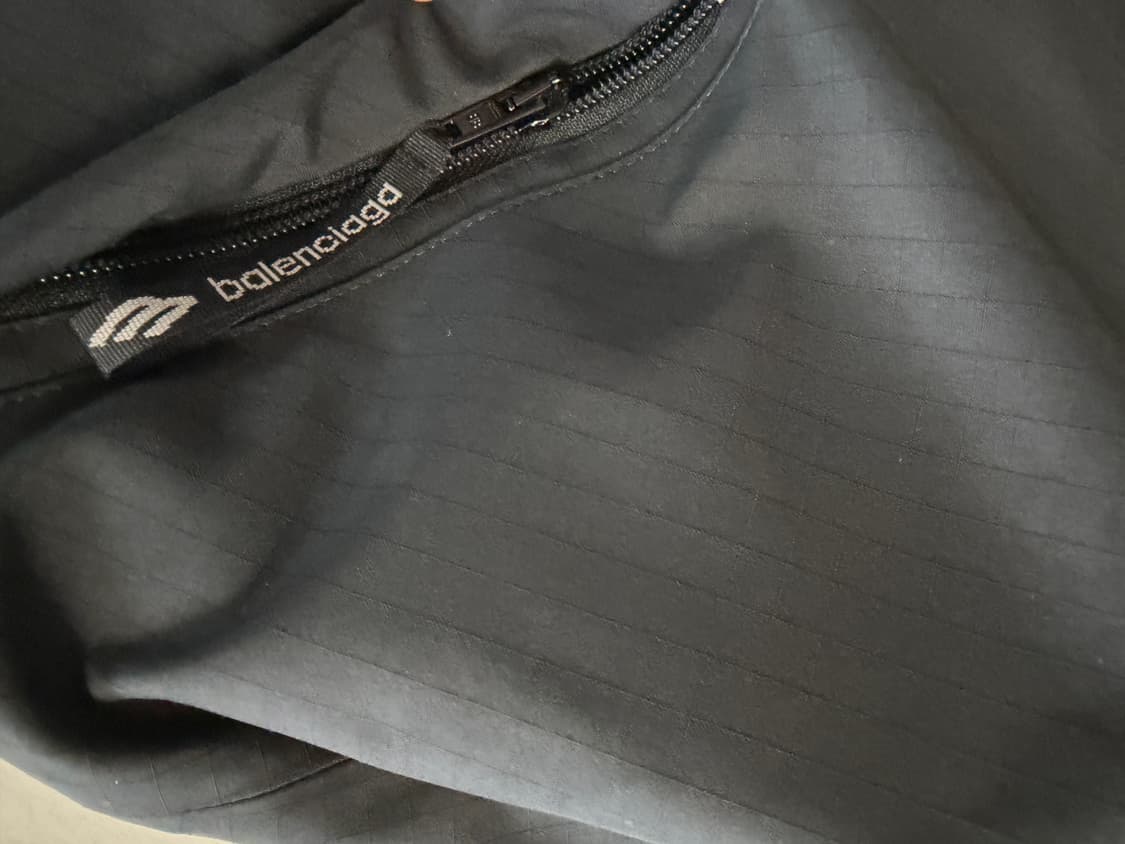 발렌시아가 24FW 스키웨어 3B 스키자켓 44 블랙  상품이미지5