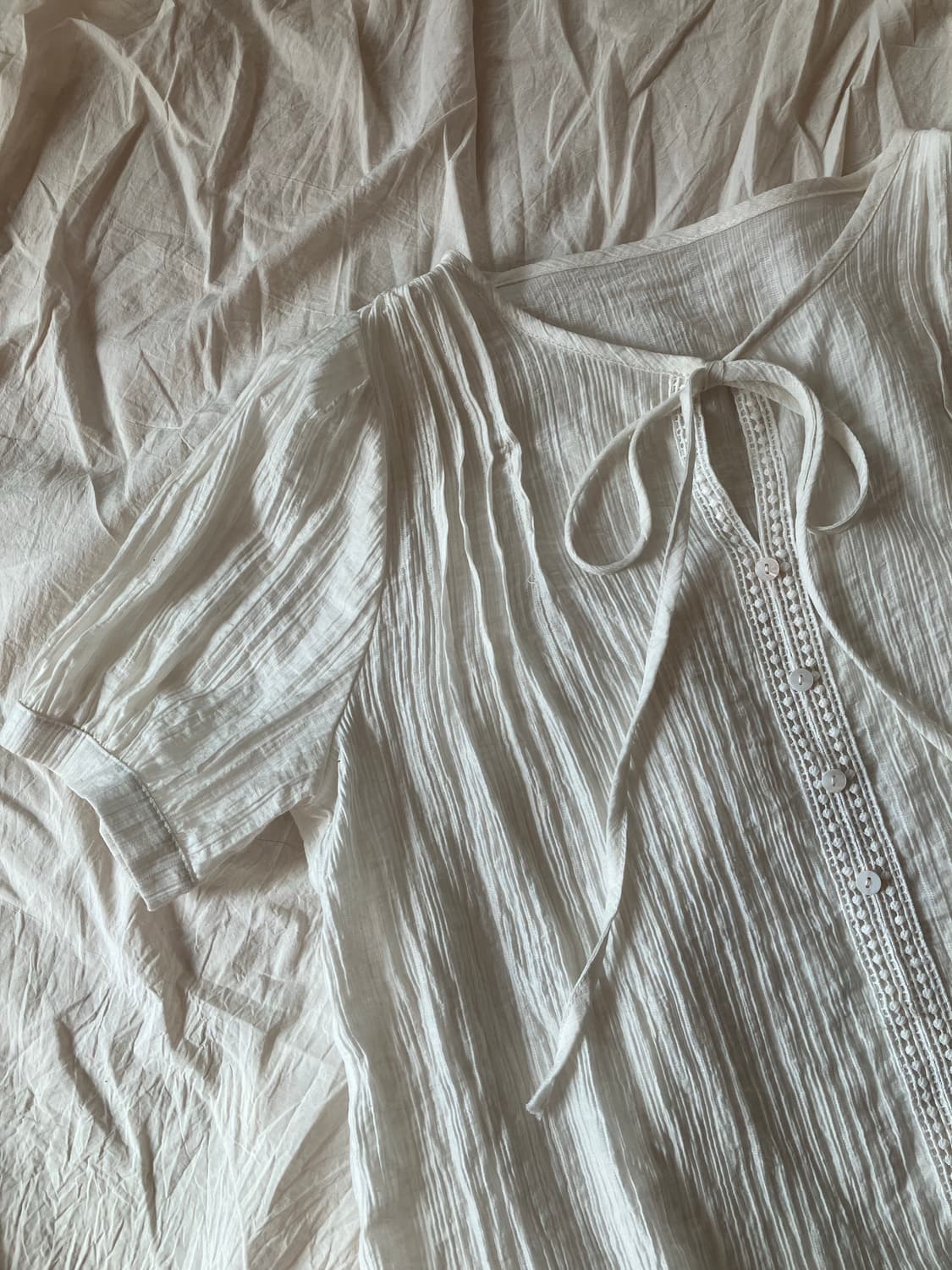 화이트 셔링 반팔 블라우스 상품이미지4