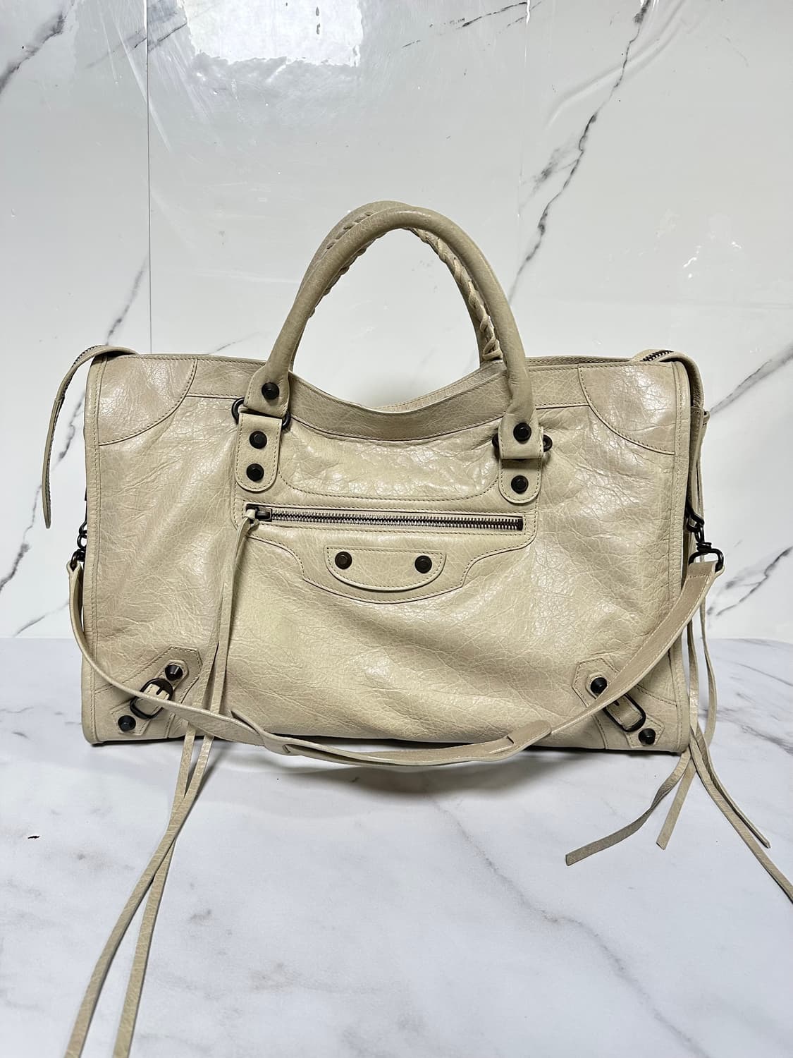 [A+ 정품] 발렌시아가 시티 모터백 미디움 아이보리 상품이미지8