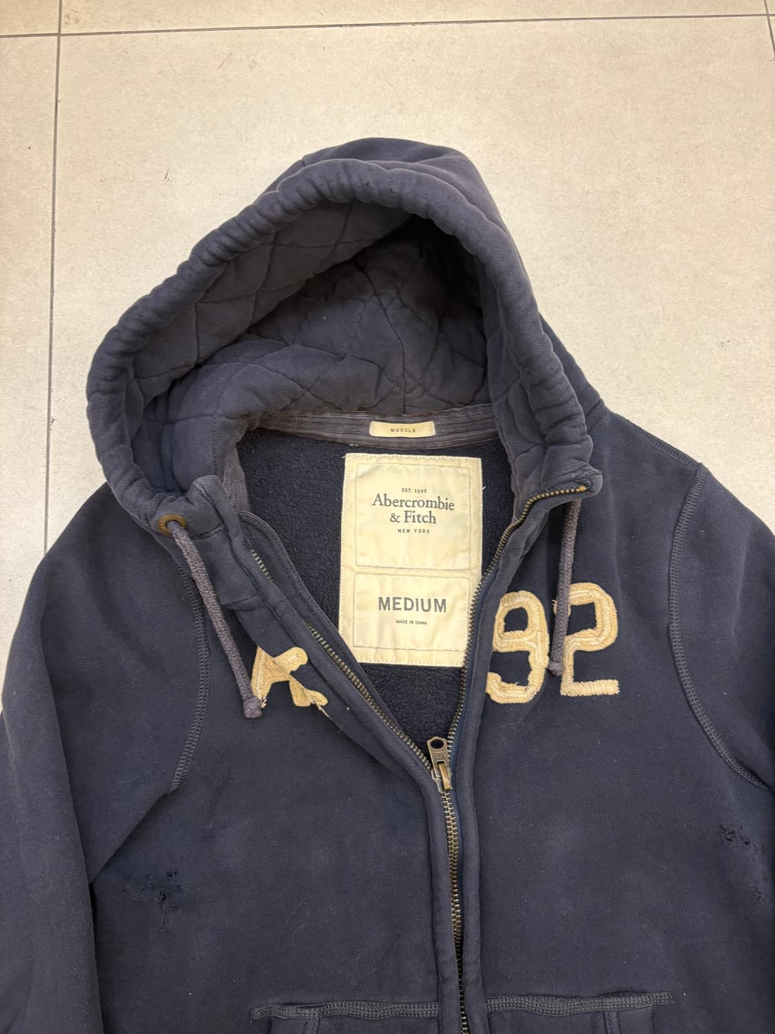 아베크롬비 AF92 디스트레스드 후드집업 네이비 상품이미지4