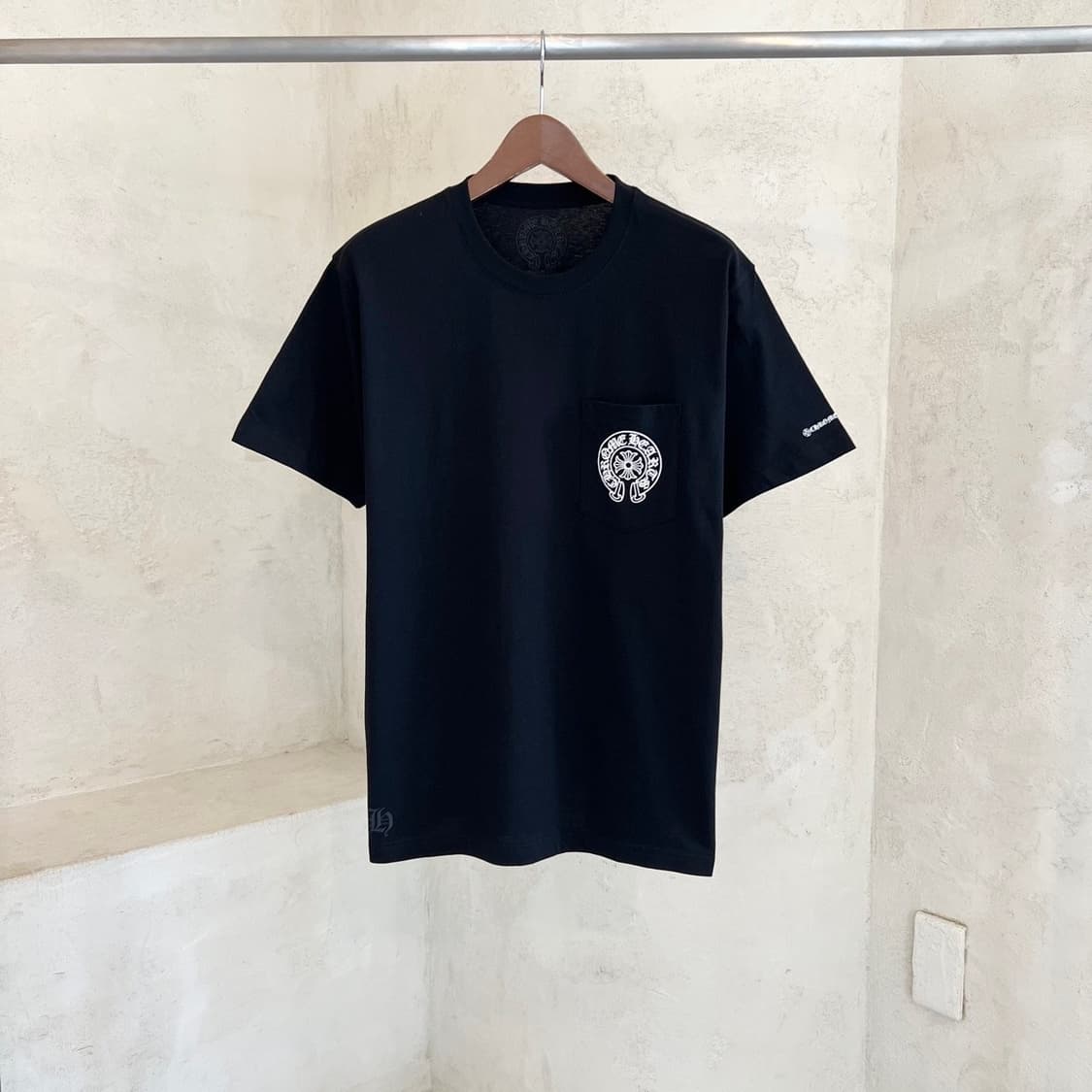 [새상품] 크롬하츠 홀스슈 포켓 반팔티셔츠 상품이미지2