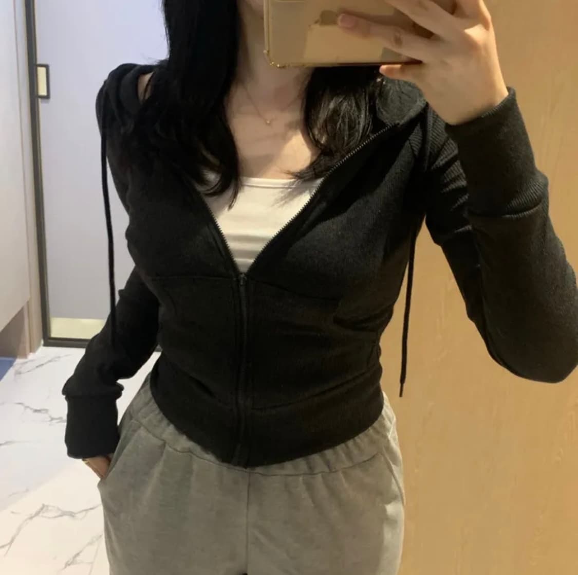 에이블리 딱붙핏 슬림핏 골지 후드집업 상품이미지1