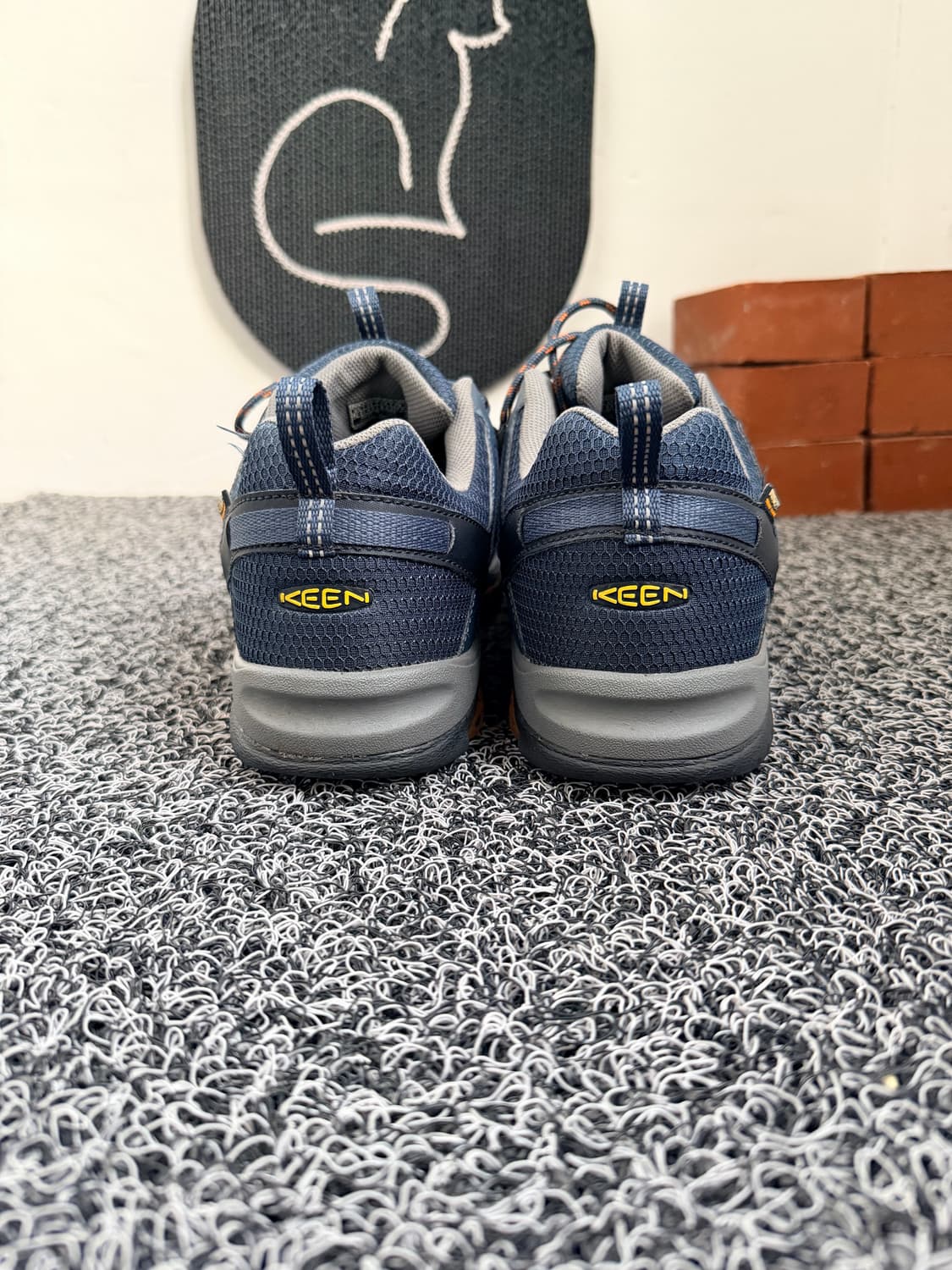 KEEN 등산화 275mm 파란색 상품이미지4