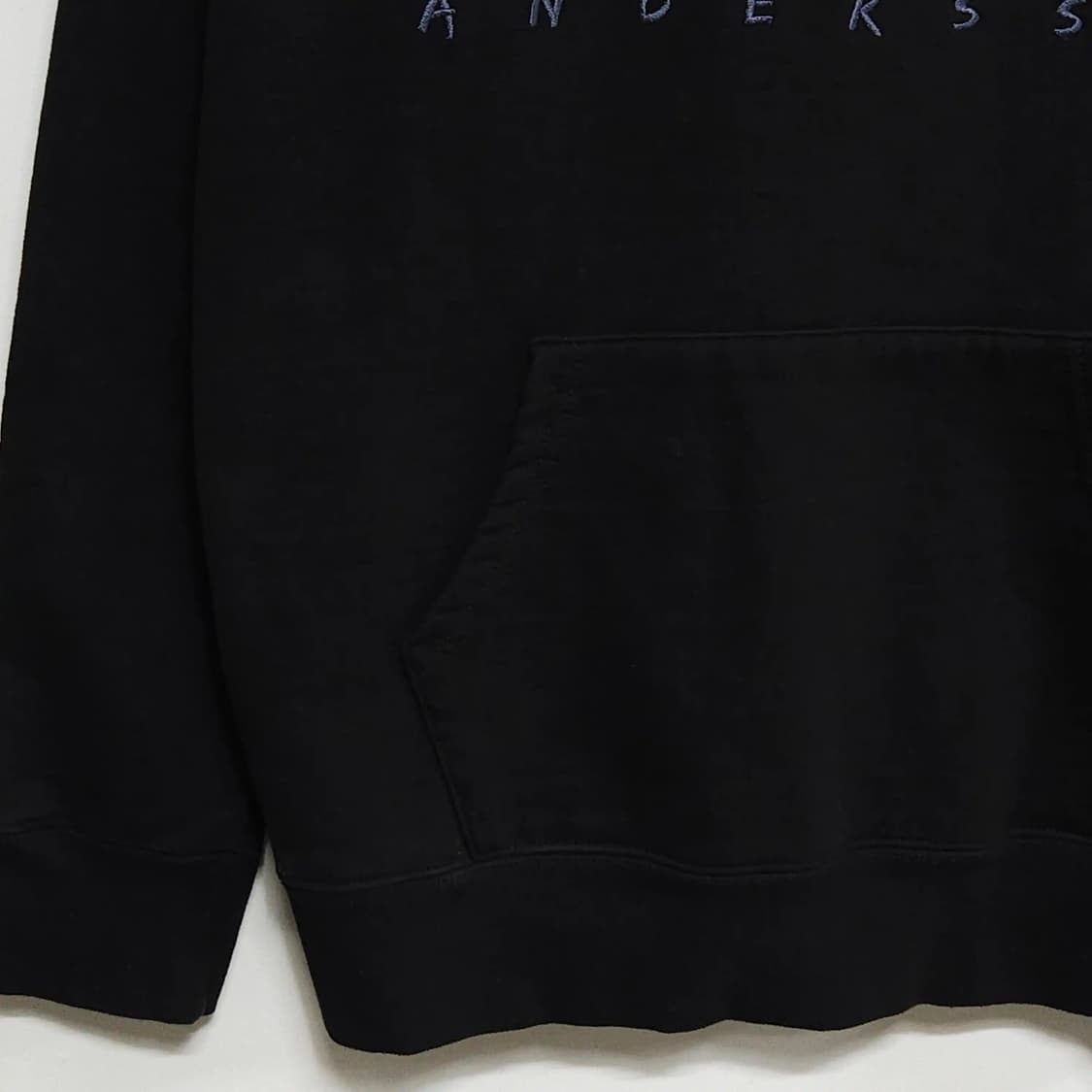 남녀공용M)Andersson Bell 앤더슨벨 스웻 후드티 블랙 상품이미지3