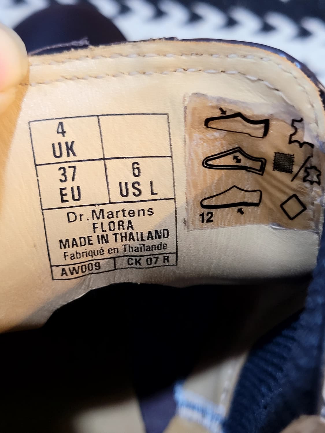 정품 닥터마틴 플로라 여성 첼시부츠 상품이미지8