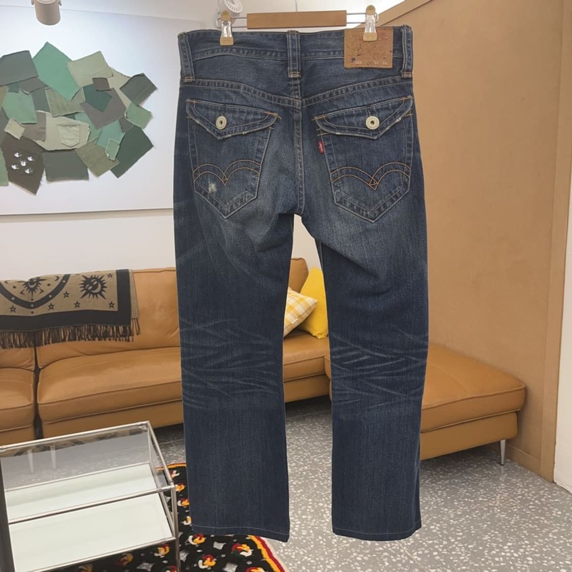 리바이스 523 디스트로이드 페인팅 패치 데님 팬츠 30인치 C06909 상품이미지4
