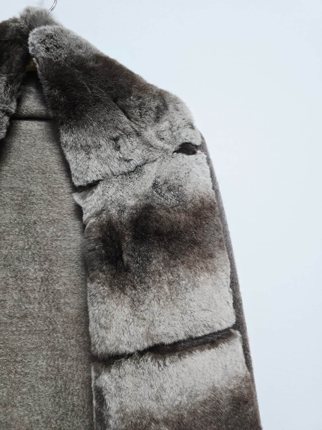 루이까또즈 브라운 렉스퍼 머플러 넥워머 숄' 상품이미지2