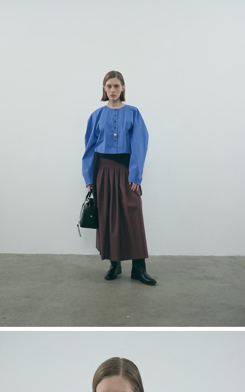 24 에토스 ROUNDED PUFF BLOUSE 상품이미지4