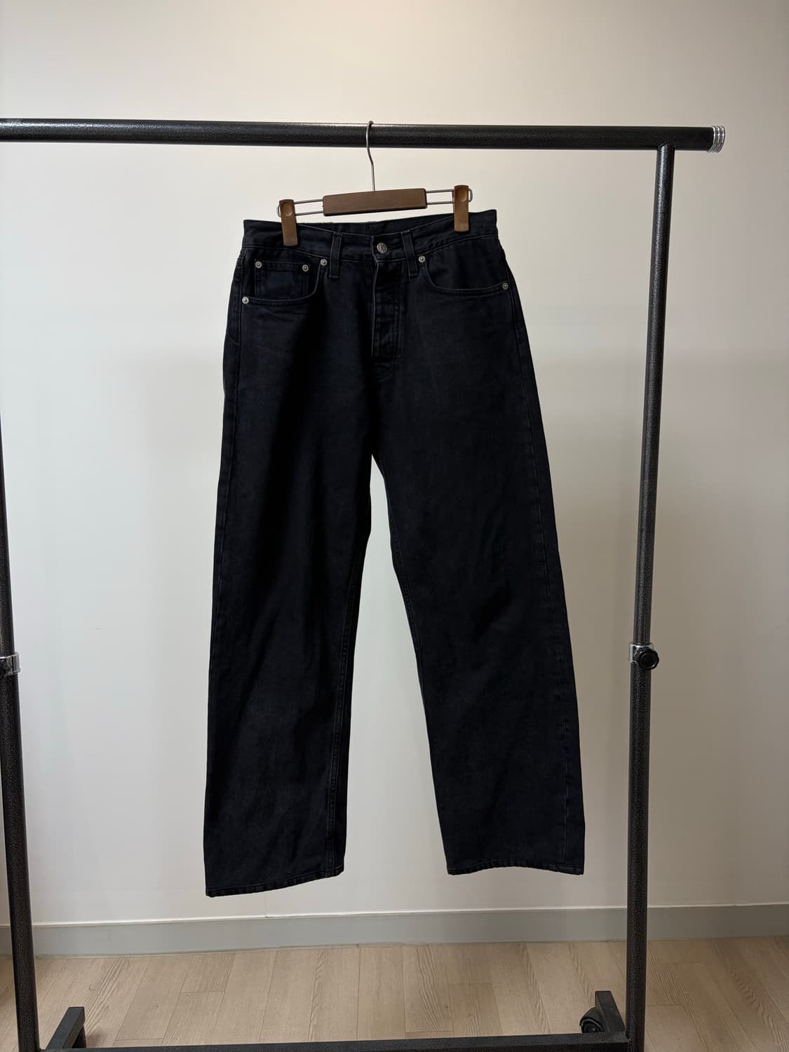 (31) Sunflower 선플라워 루즈핏 흑청 데님팬츠  상품이미지1