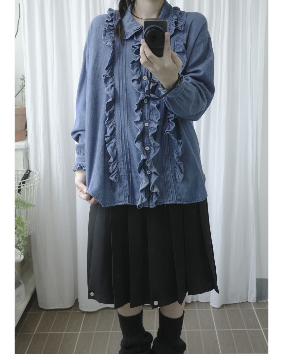 Frill denim shirt 상품이미지3