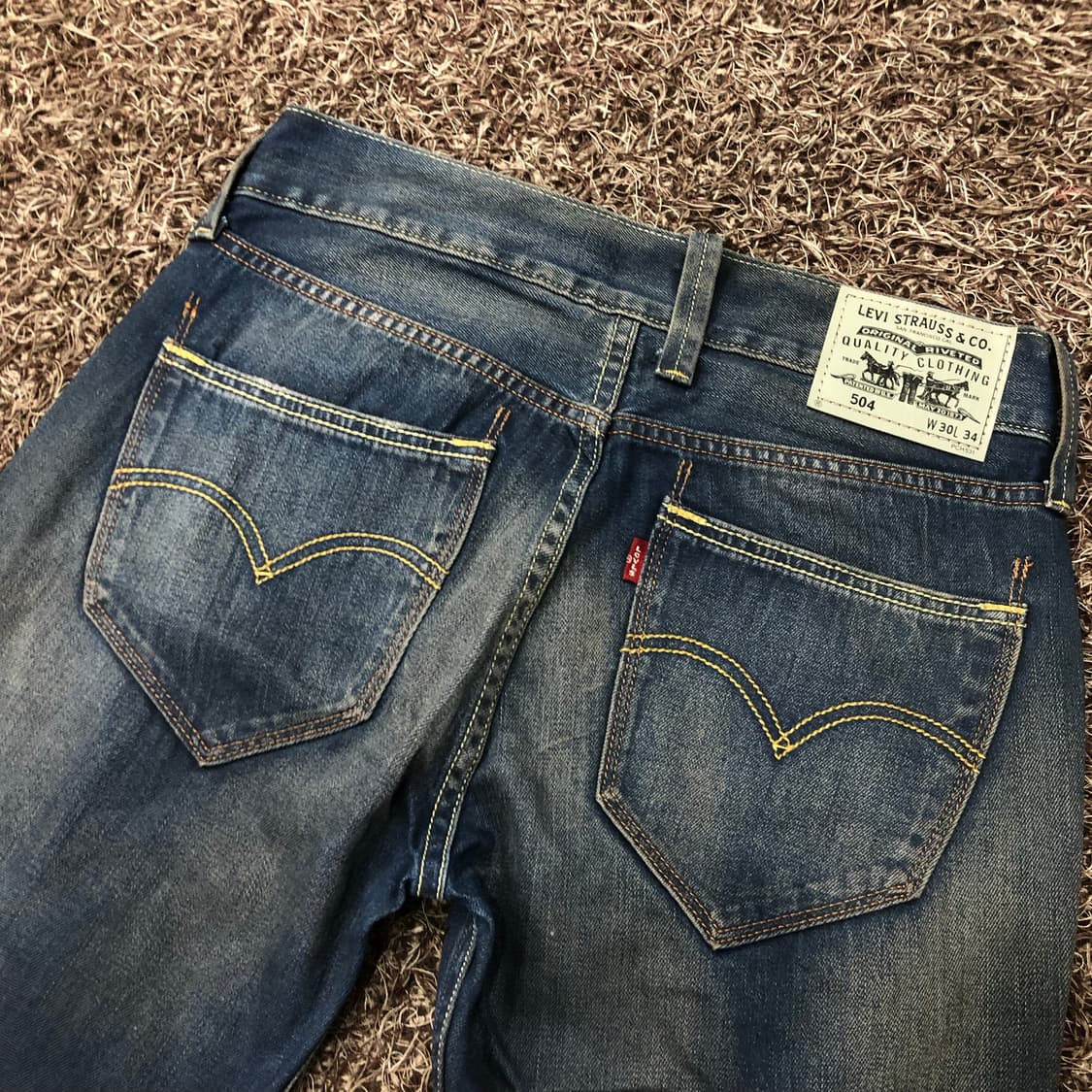 리바이스 504 스트레이트 워싱 데님 팬츠 상품이미지5