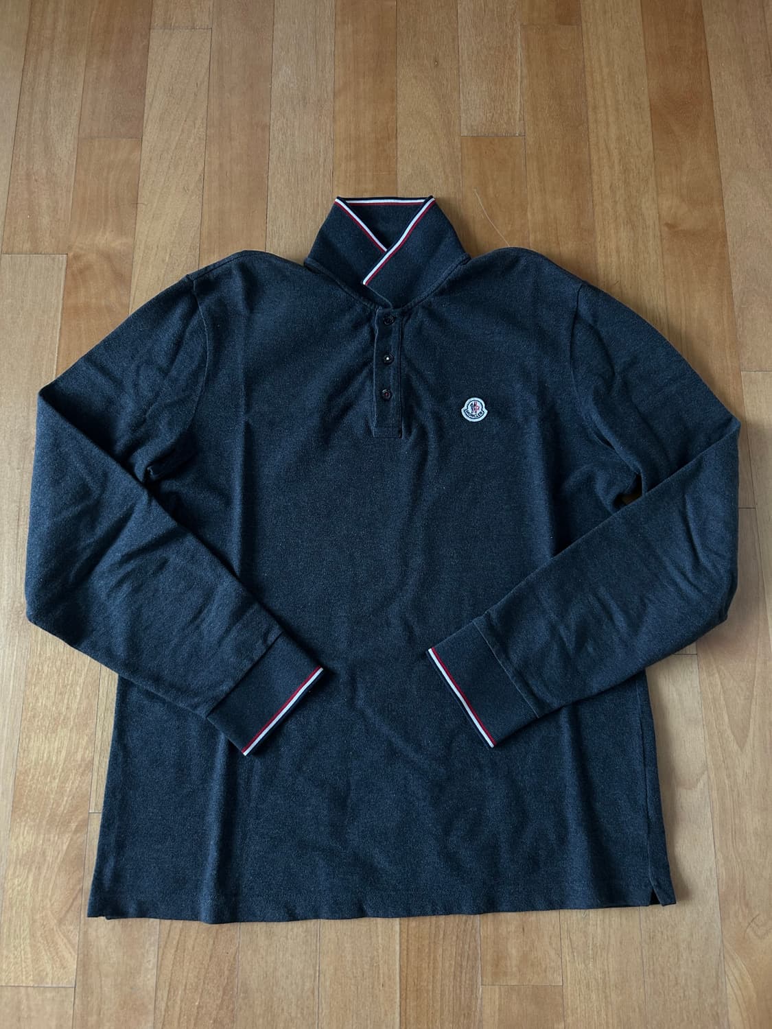 몽클레어 긴팔 폴로 셔츠 상품이미지1