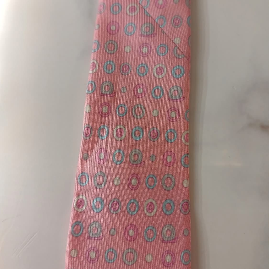 살바토레 페라가모 실크 핑크 넥타이 9cm A등급 A18847
 상품이미지8