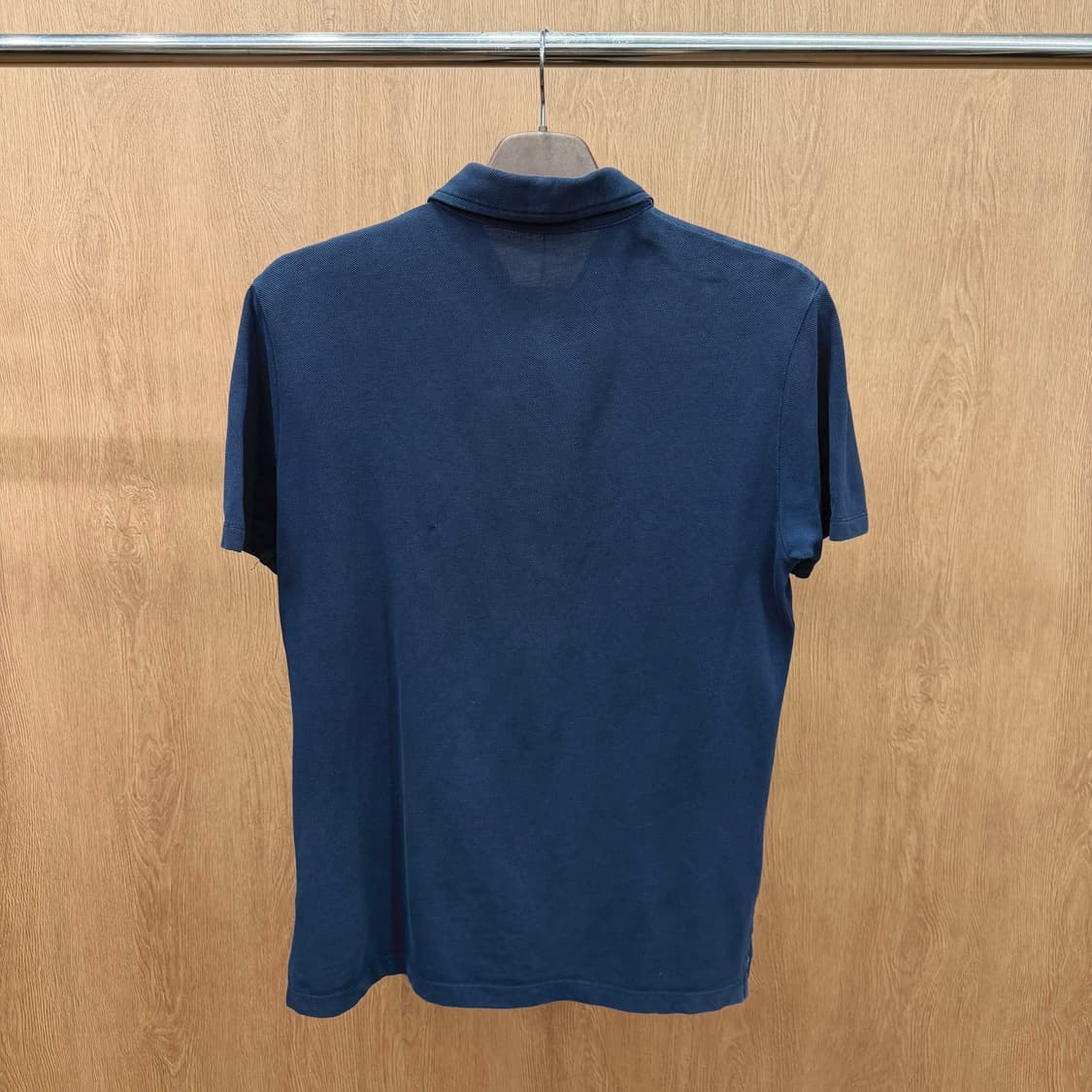 버버리 브릿 코튼 PK 티셔츠 화이트 로고 자수 디테일 레귤러핏 네이비 상품이미지3