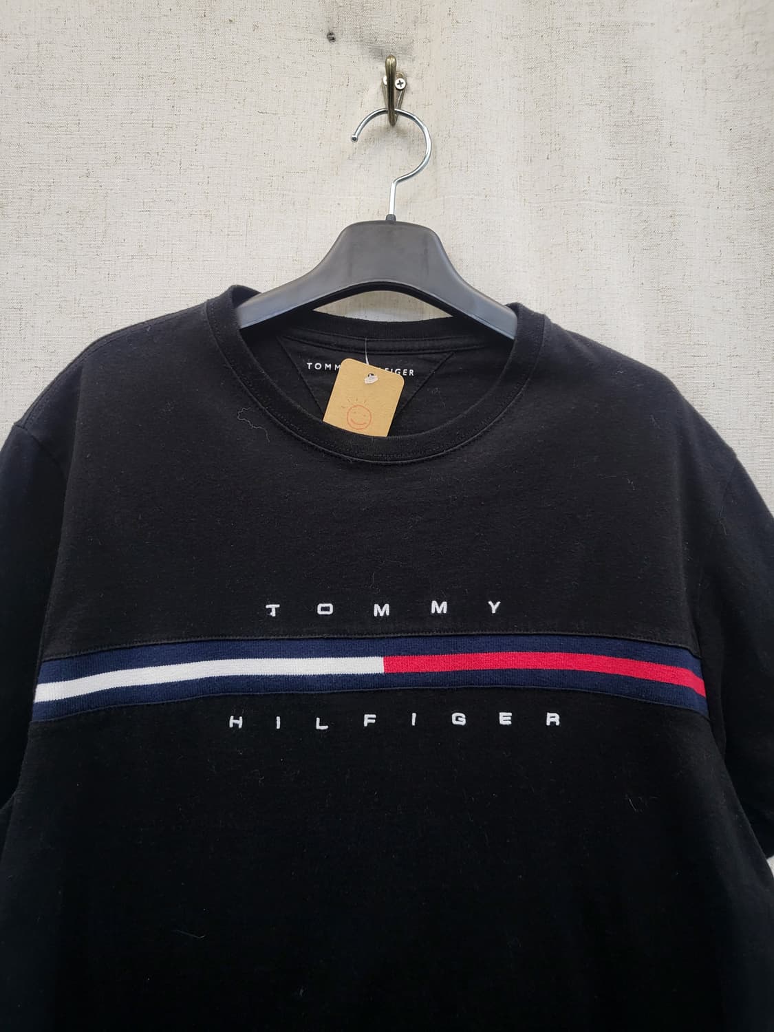 타미힐피거 블랙 스트라이프 반팔 티셔츠 상품이미지3