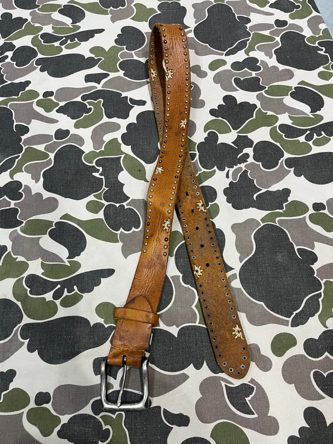 빈티지 스터드 레더 벨트 상품이미지2