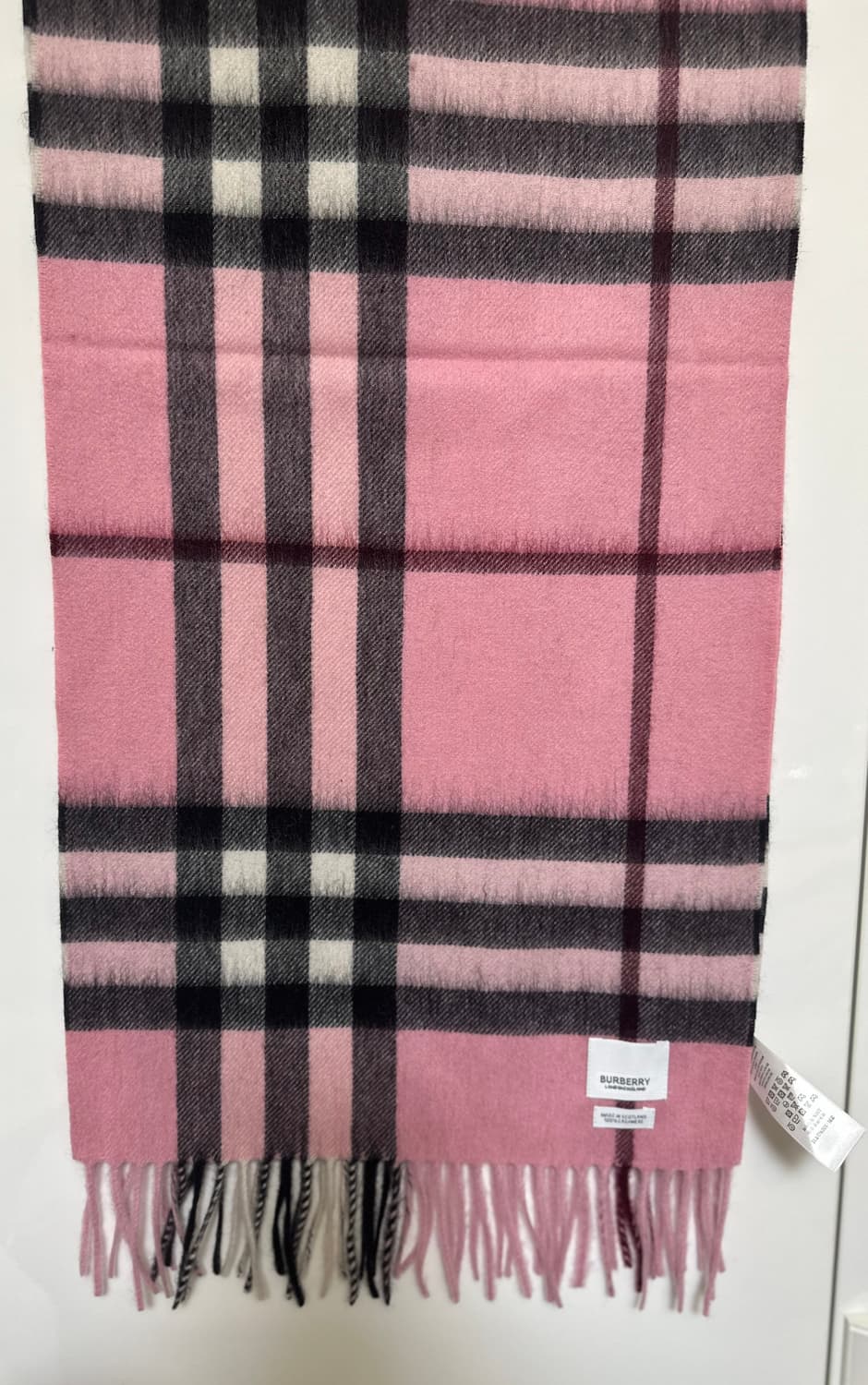 버버리 핑크 체크 캐시미어 머플러 상품이미지3