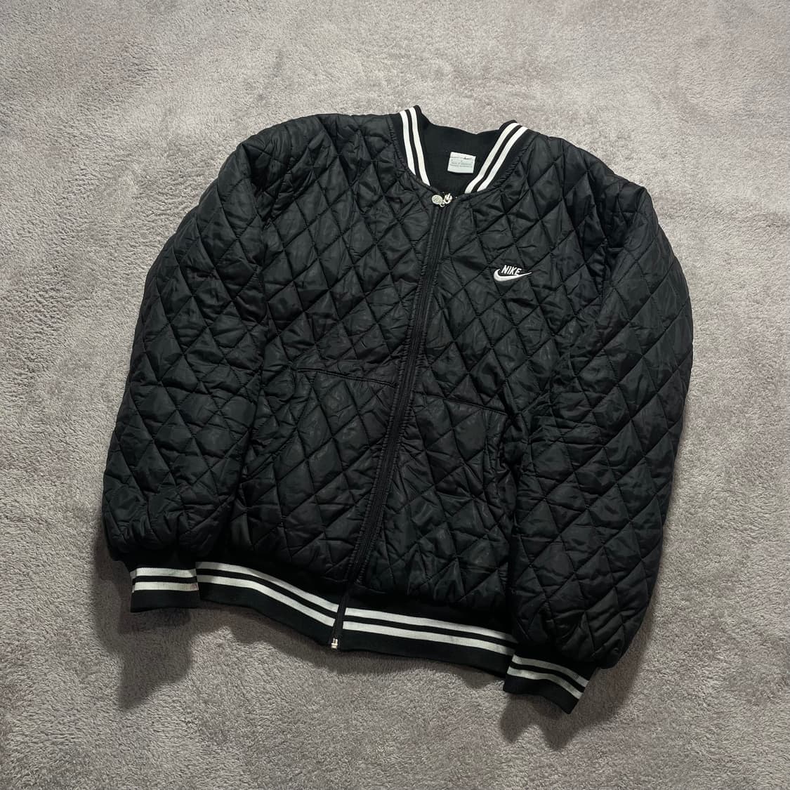 나이키 퀄팅자켓 상품이미지1
