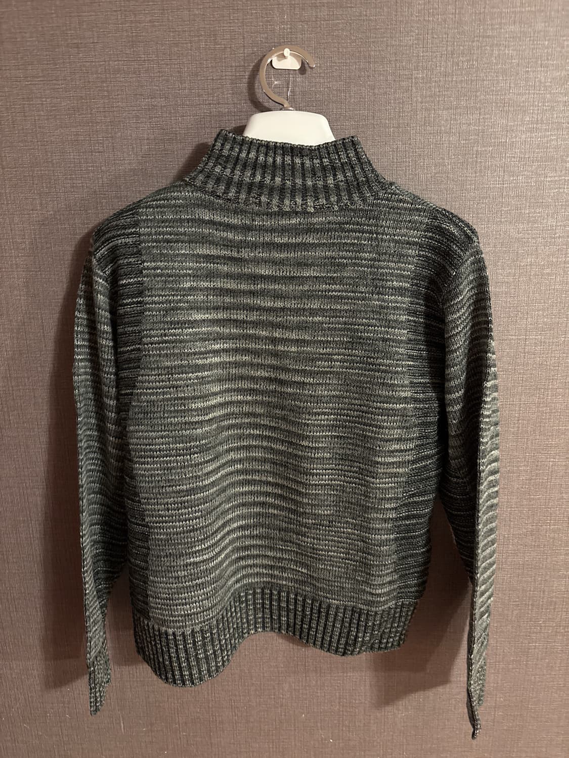 [새제품] OUI 회색 스트라이프 스웨터 JAPAN  상품이미지9