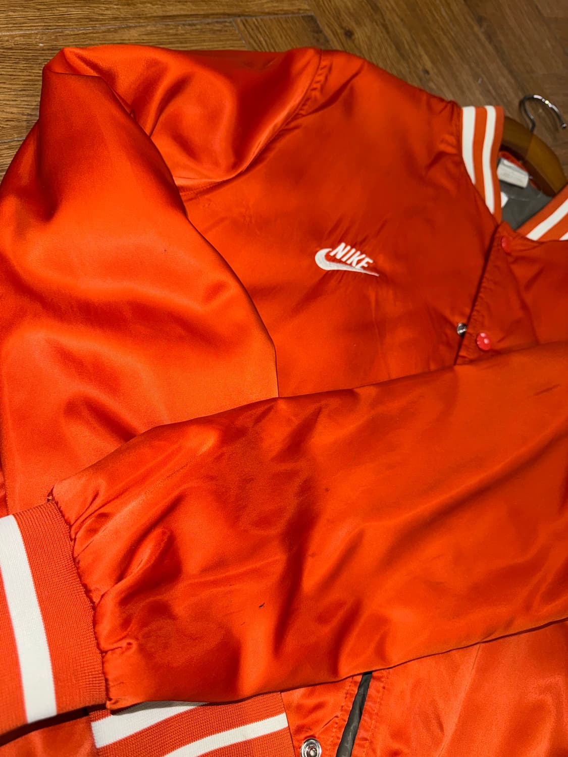 나이키 화이트삭스 사틴자켓 상품이미지6