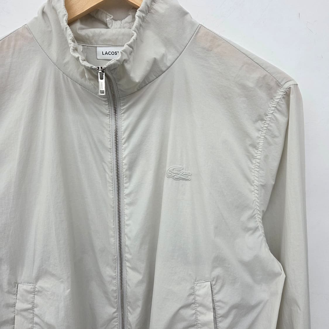 라코스테 아이보리 바람막이 집업 자켓 여s 상품이미지3