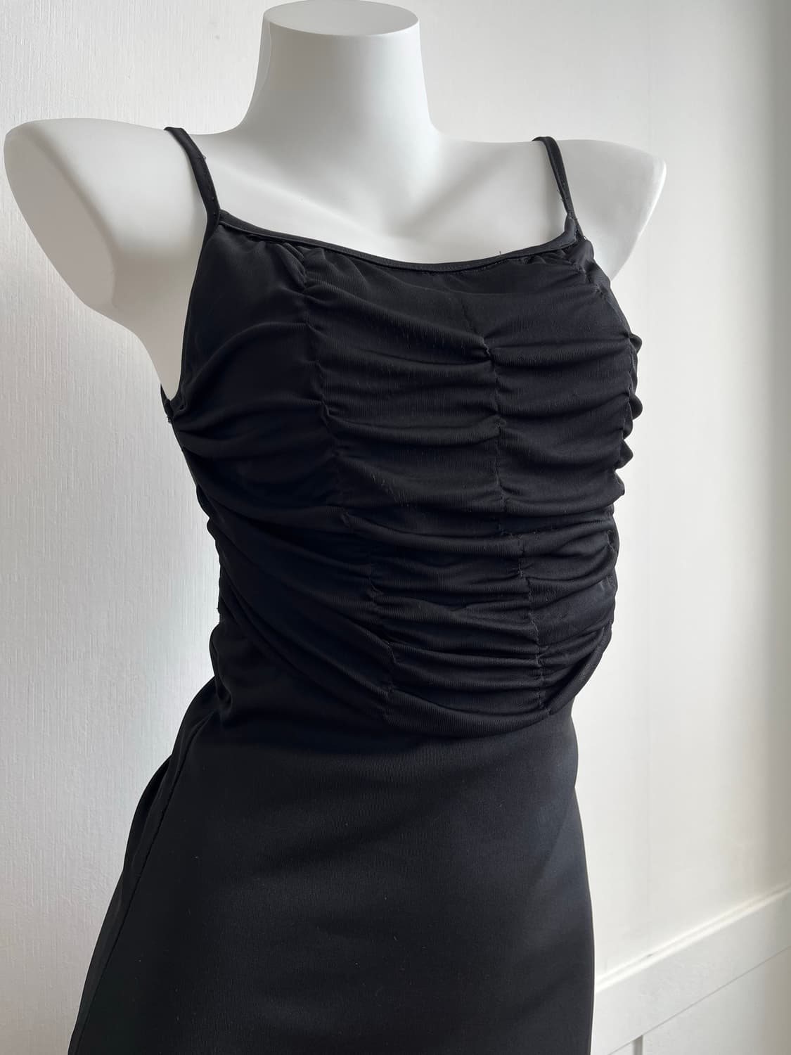 *SALE) 블랙 셔링 슬림 롱 슬립 원피스 상품이미지2