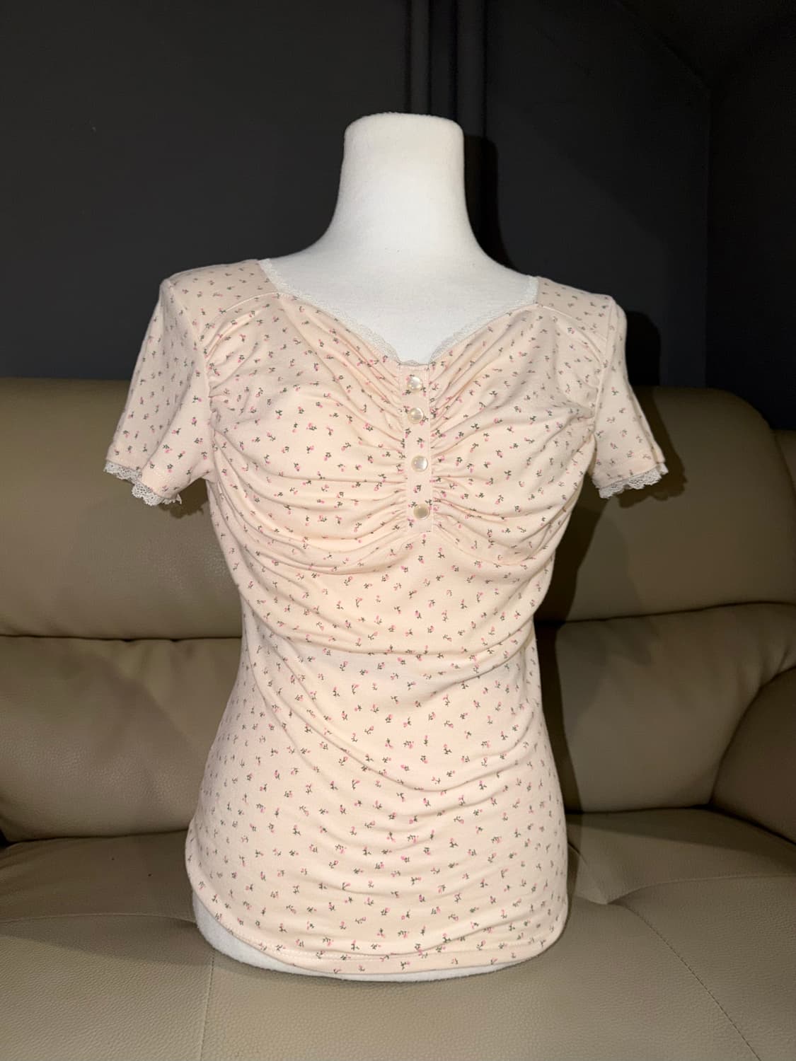 flower pattern shirring detail lace top 상품이미지1