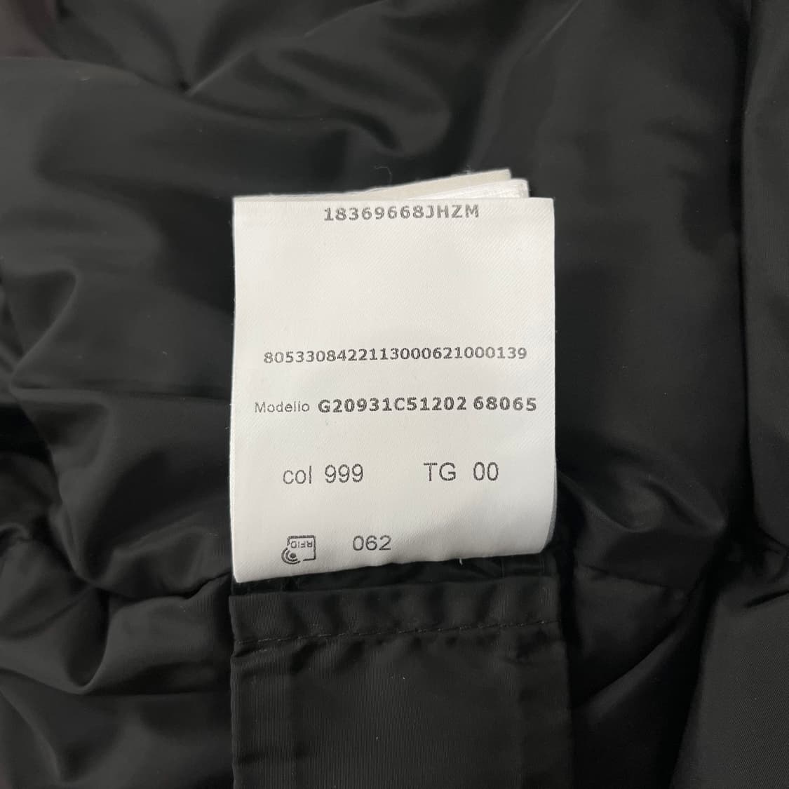 [S급/00사이즈] 몽클레어 클로에 롱패딩 와펜 로고 블랙 패딩 상품이미지10