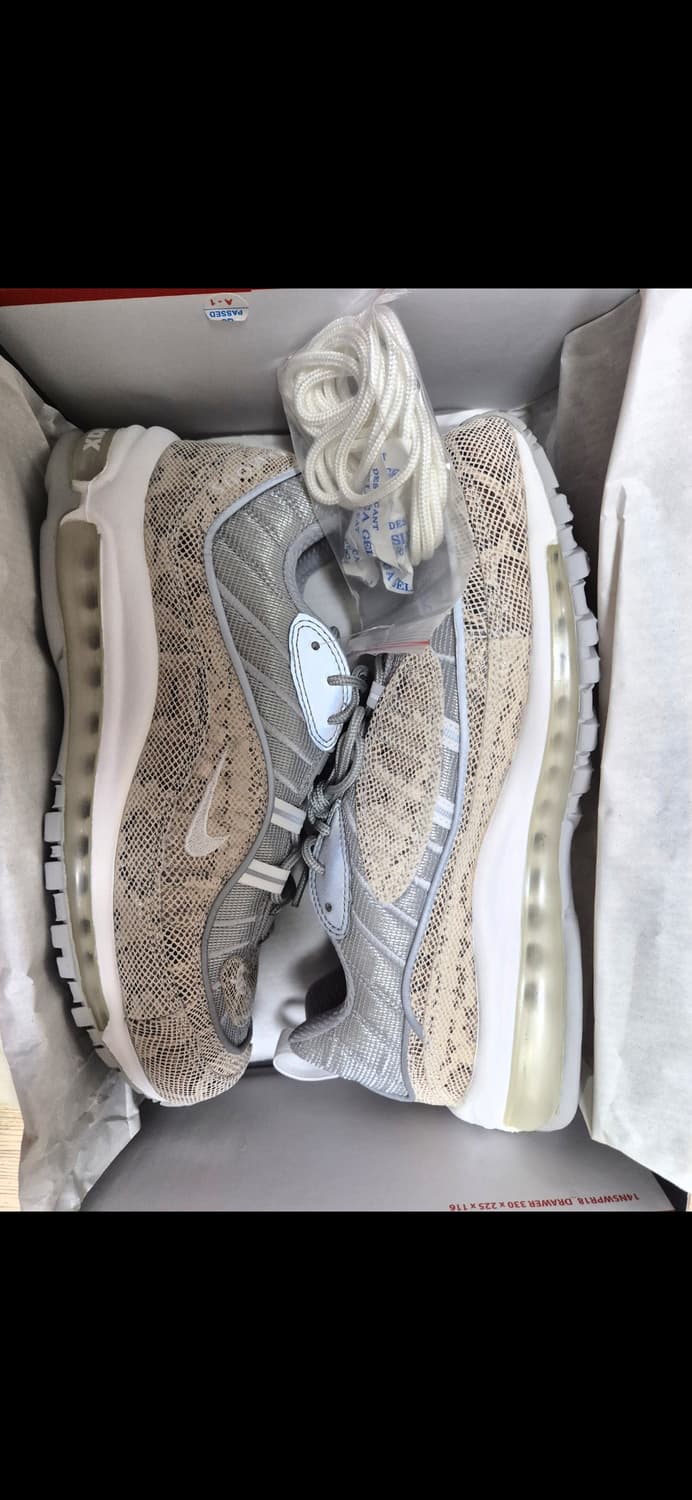 슈프림맥스97 뱀피 새상품 팝니다 상품이미지1