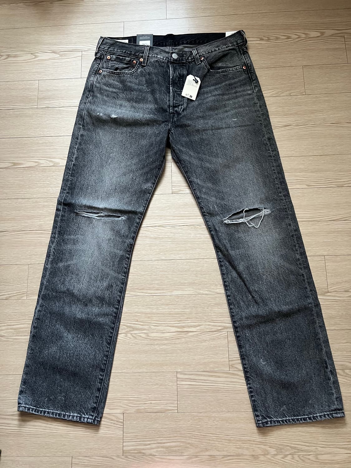 리바이스 501 오리지널 핏 흑청 상품이미지1