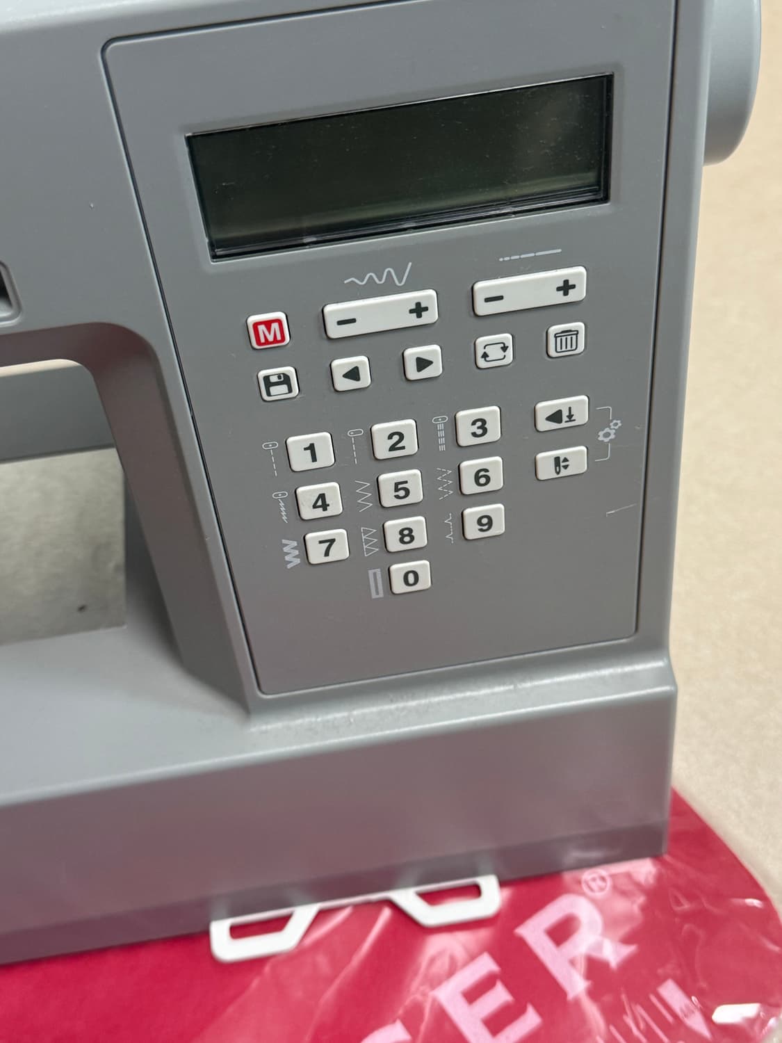 싱거 준공업용 6805C 디지털 미싱(재봉틀) 풀패키지 상품이미지2