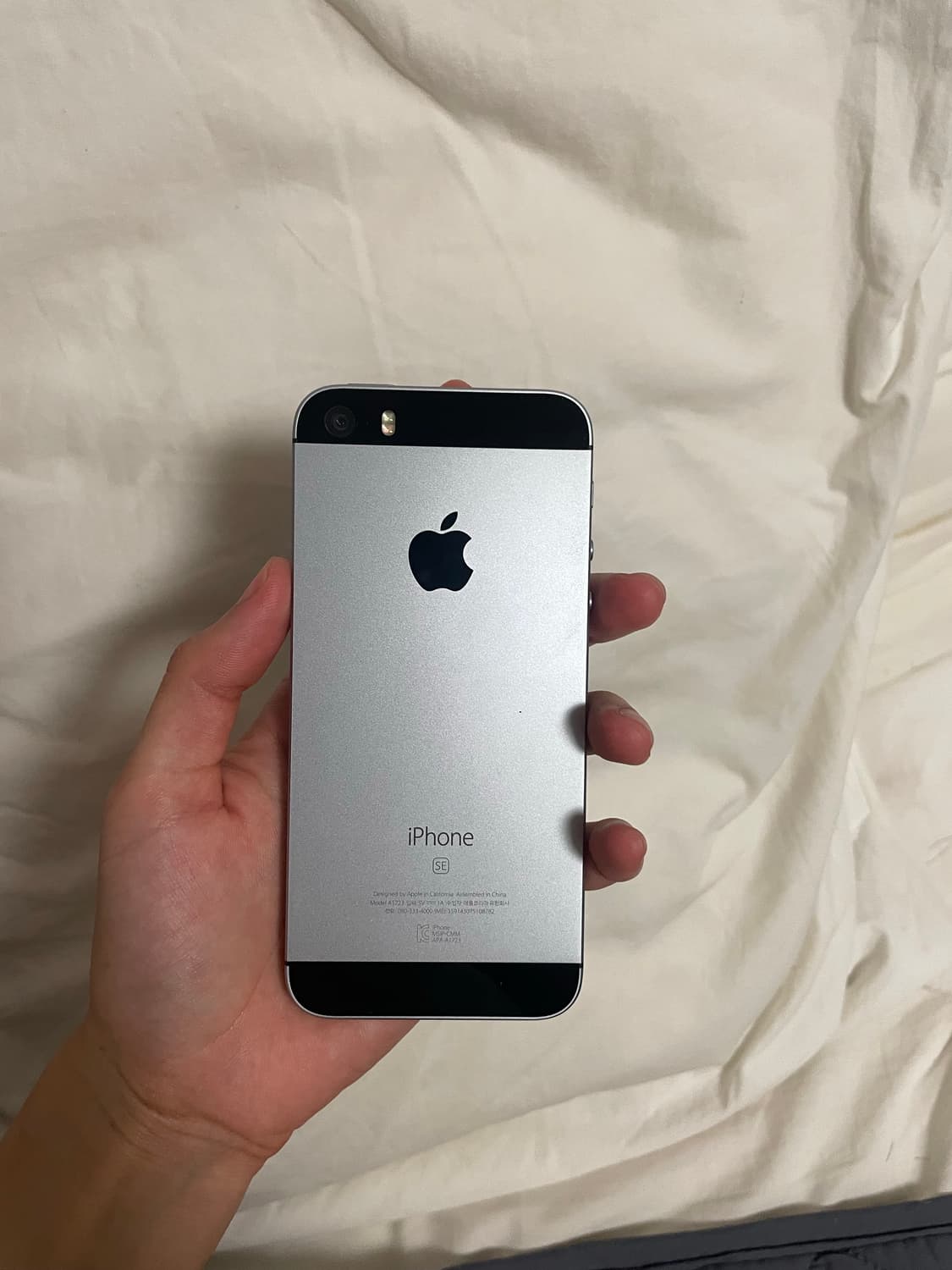 아이폰 se 스페이스그레이 64기가 상품이미지1