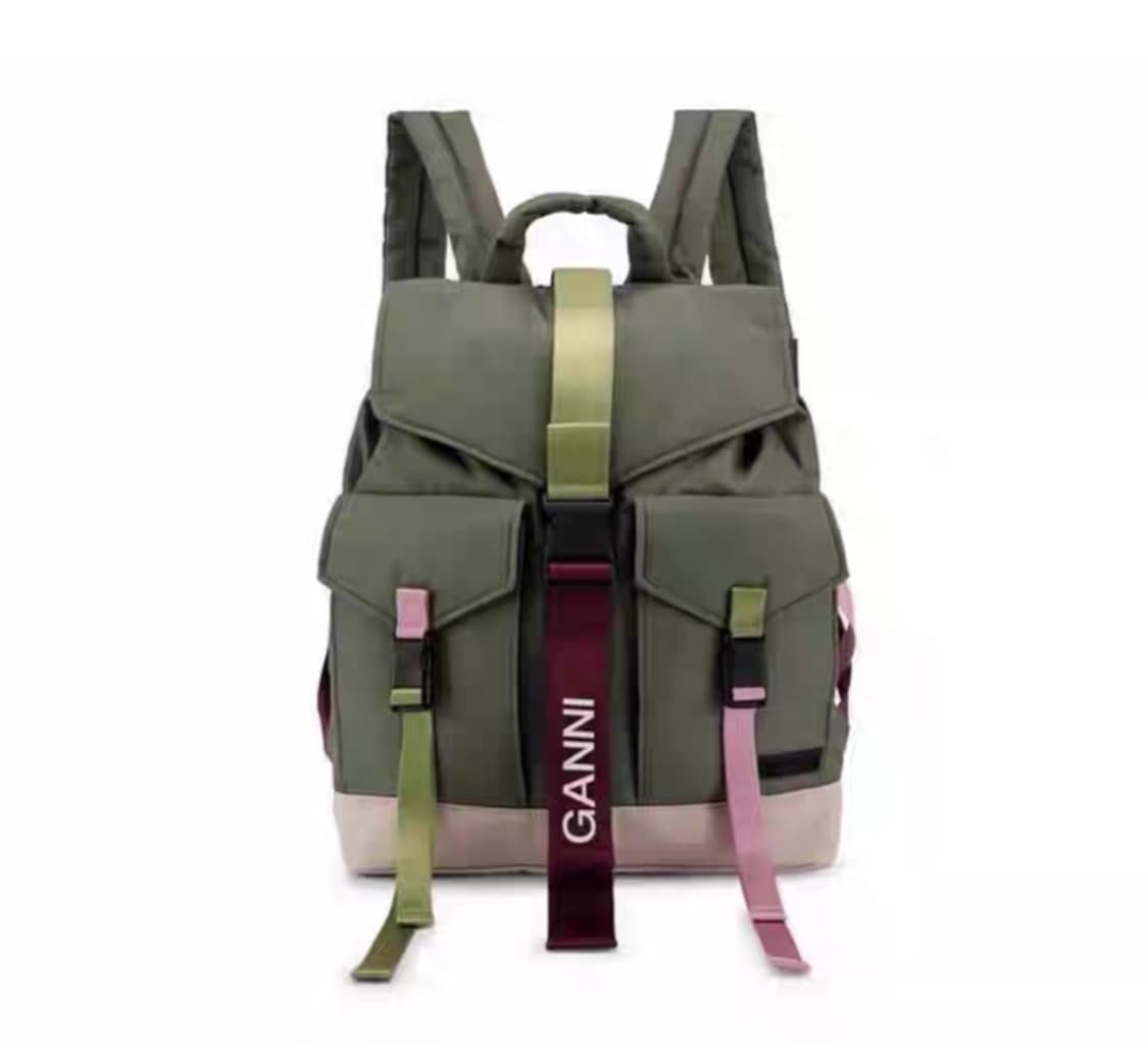 가니 리사이클 테크 백팩 상품이미지1