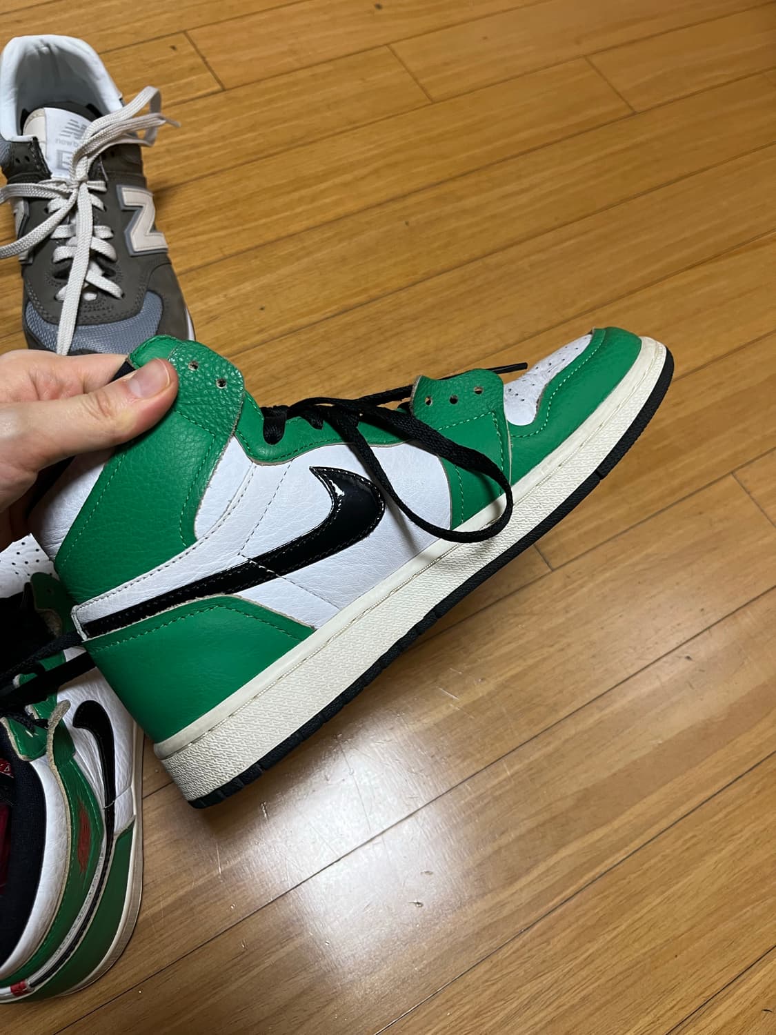 조던1 하이 럭키그린 우먼즈 245 상품이미지7