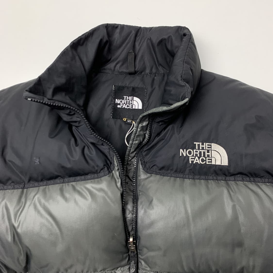 [S/정품] 노스페이스 700 그레이 눕시 패딩 상품이미지2