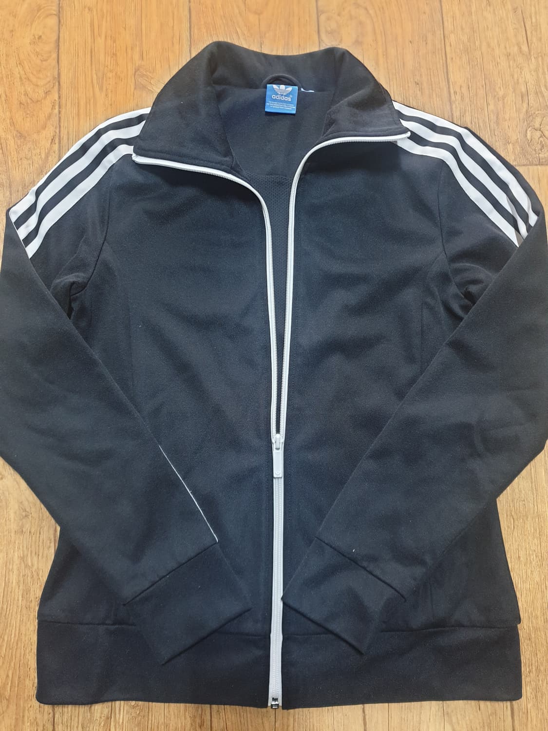 아디다스 운동복 집업 90 사이즈입니다 상품이미지2