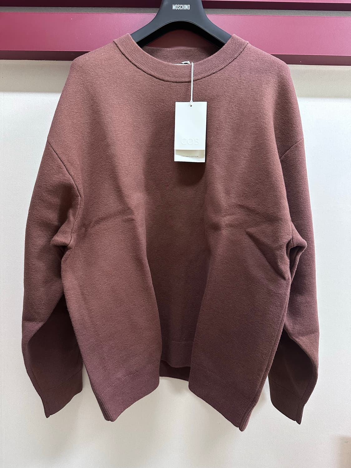 [새상품] COS 릴렉스드핏 울니트 (브라운)L  상품이미지1