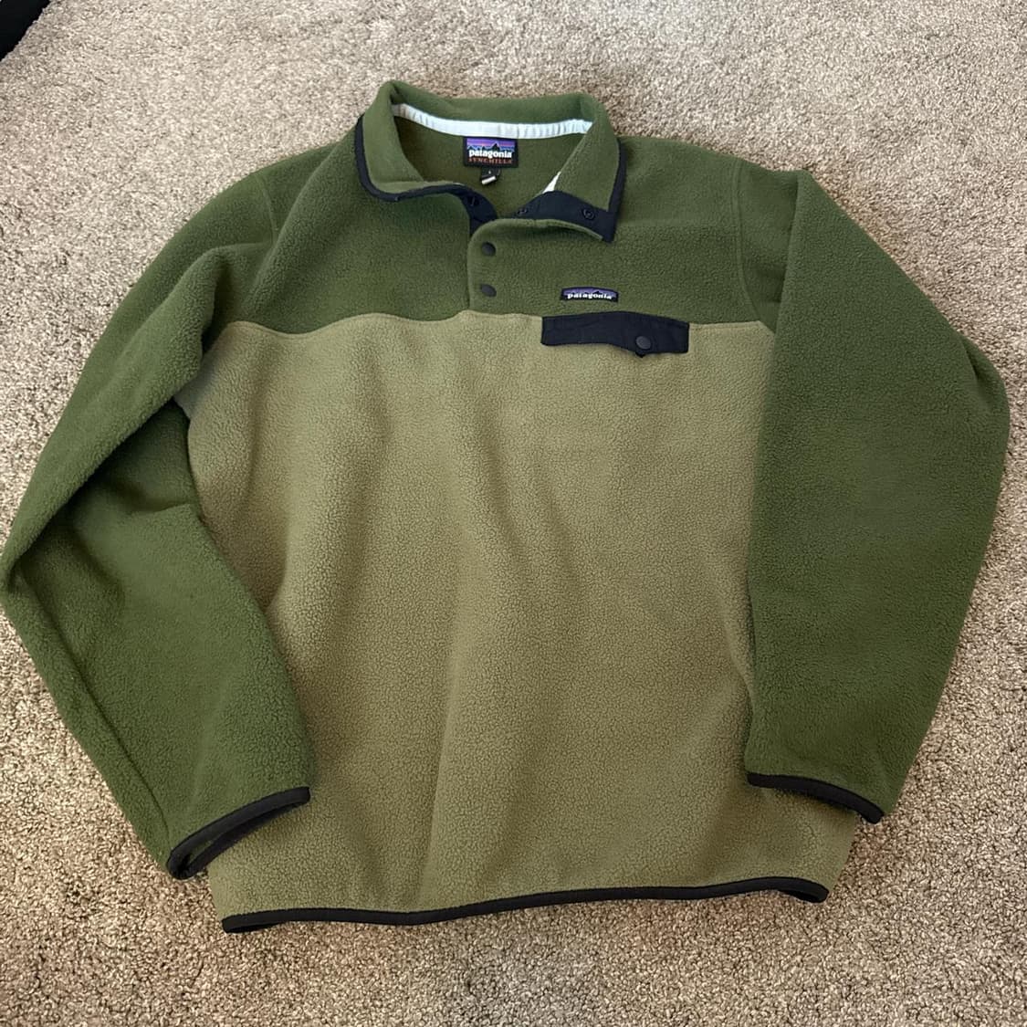 15FW 파타고니아 클래식 신칠라 스냅-티 플리스 풀오버 올리브/세이지 상품이미지1
