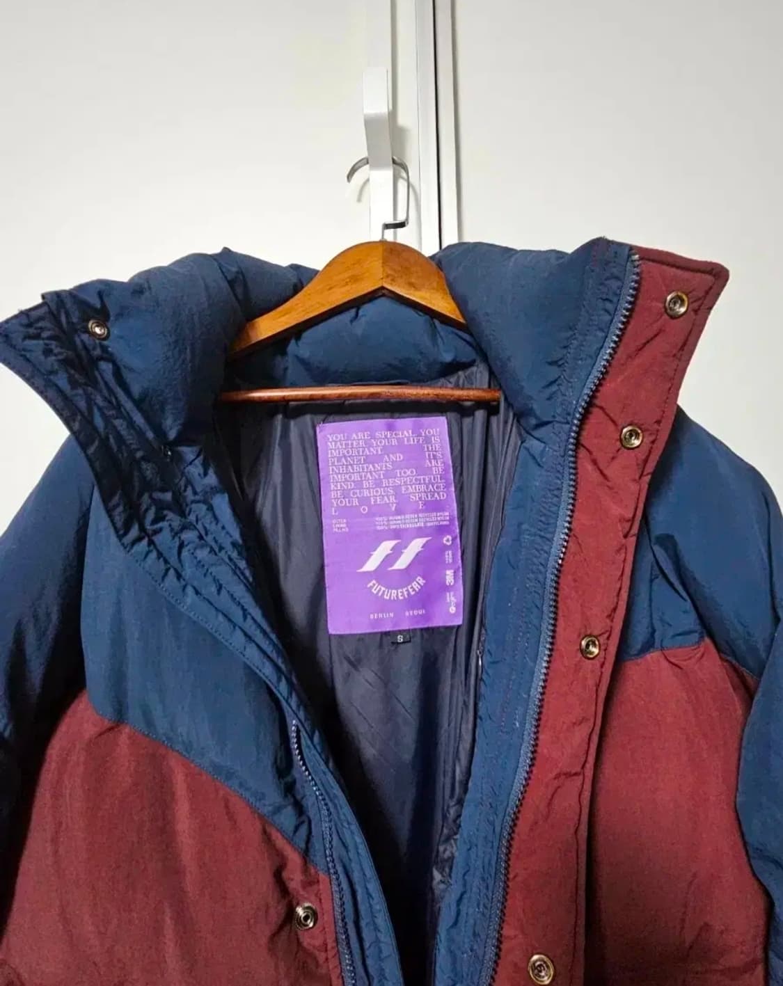 퓨처피어 비건패딩 팝니다(오버핏)(미사용) 상품이미지2