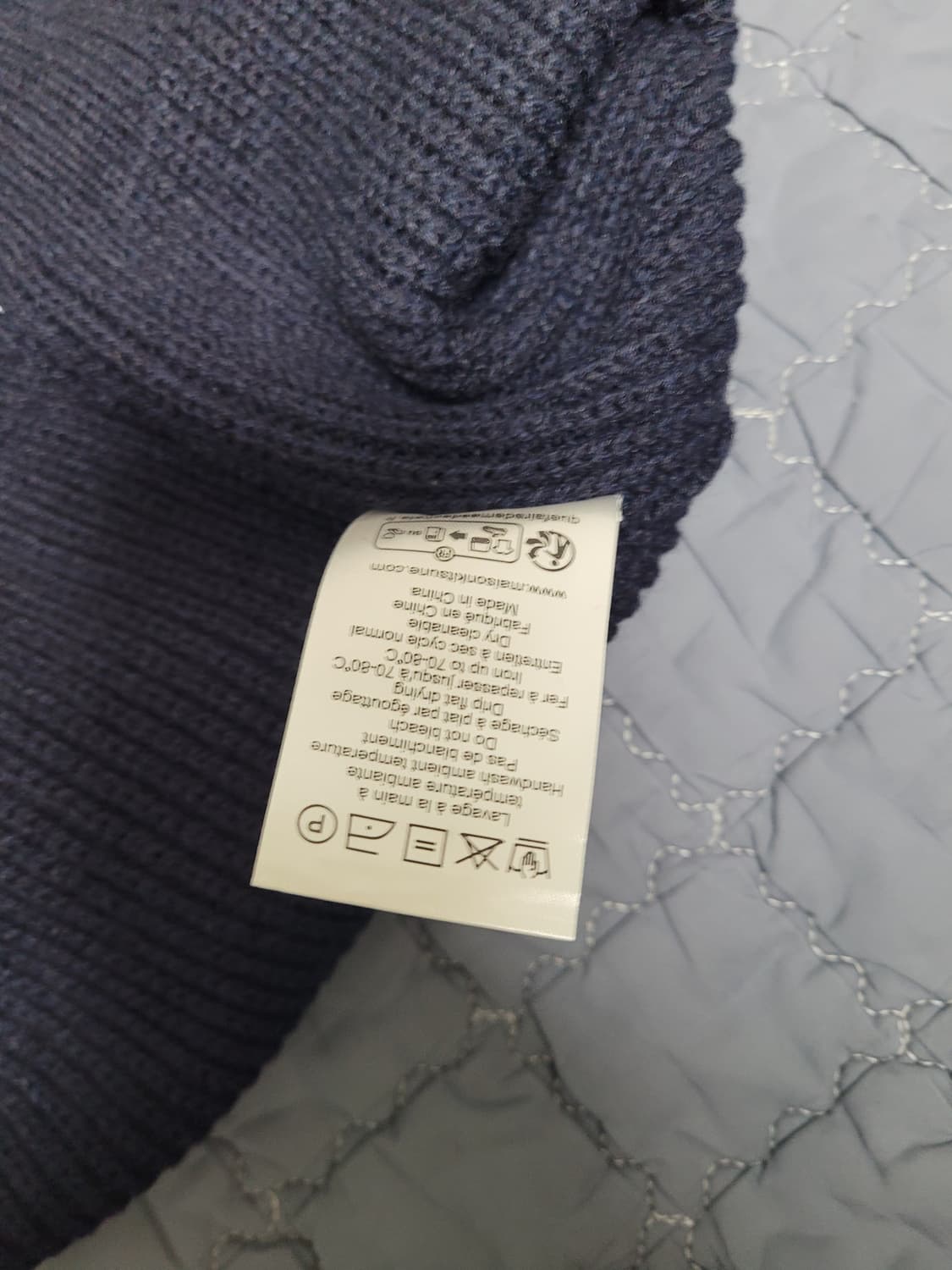 (새상품)메종키츠네  맨투맨 새상품 XL팝니다 상품이미지7